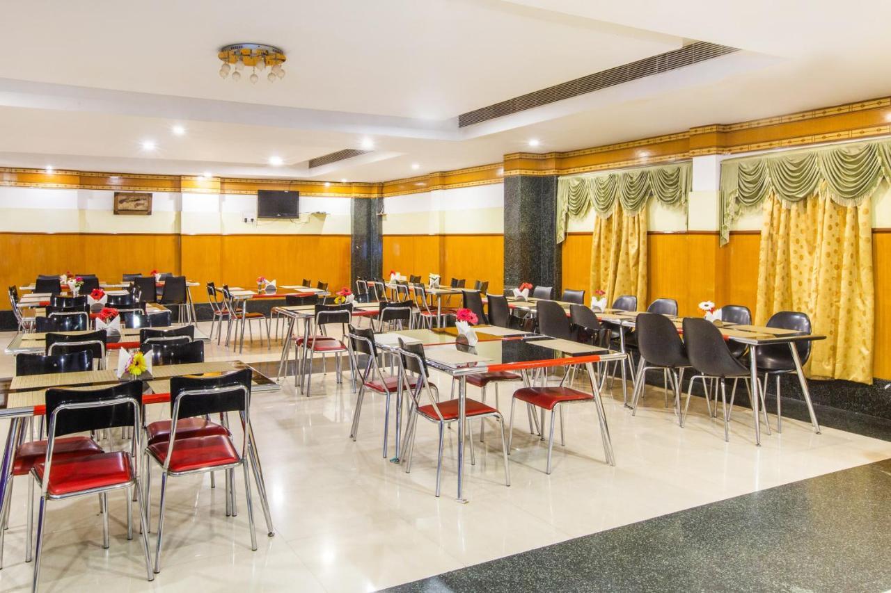 Capital O 69831 Hotel Mount Heera Ченай Екстериор снимка