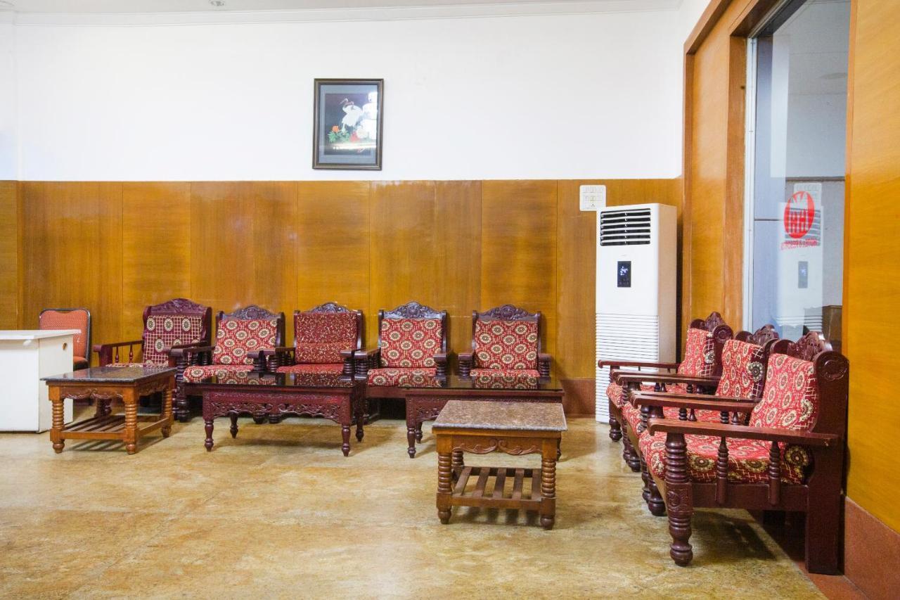 Capital O 69831 Hotel Mount Heera Ченай Екстериор снимка